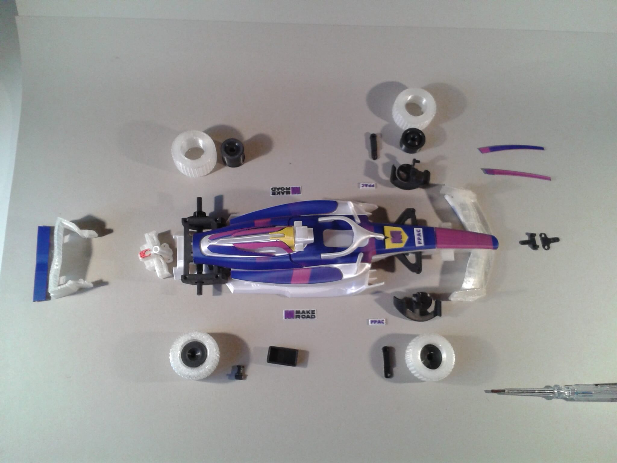 My print and partial assembly of "MAKEROAD F1" - image 1
