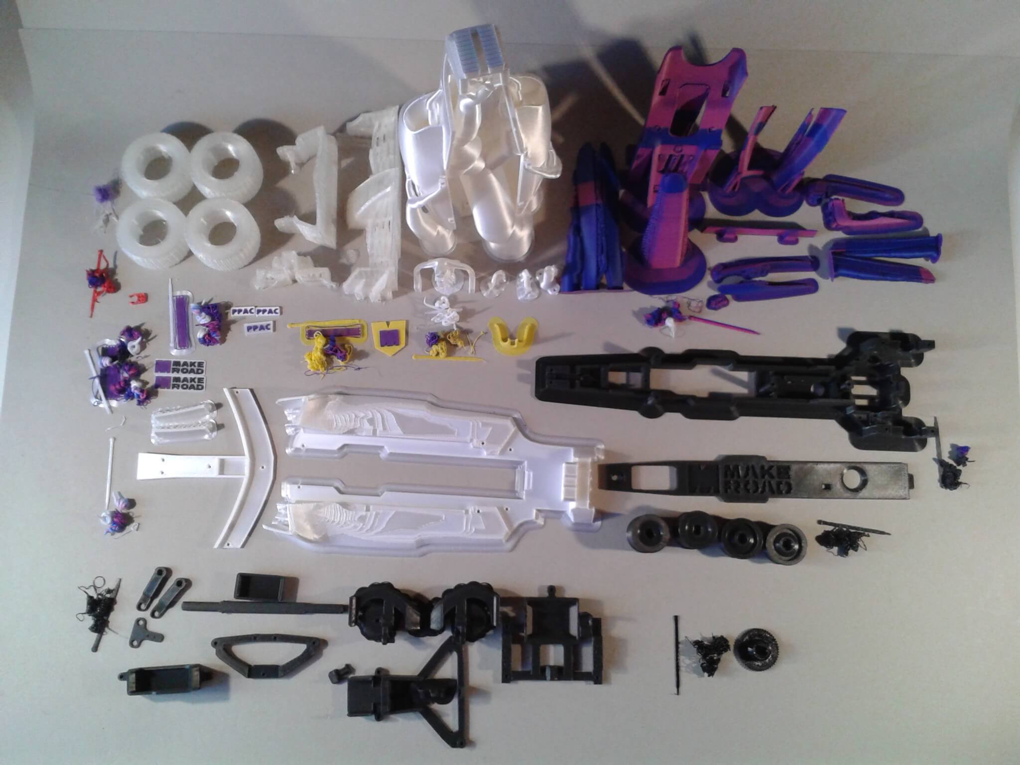 My print and partial assembly of "MAKEROAD F1" - image 5