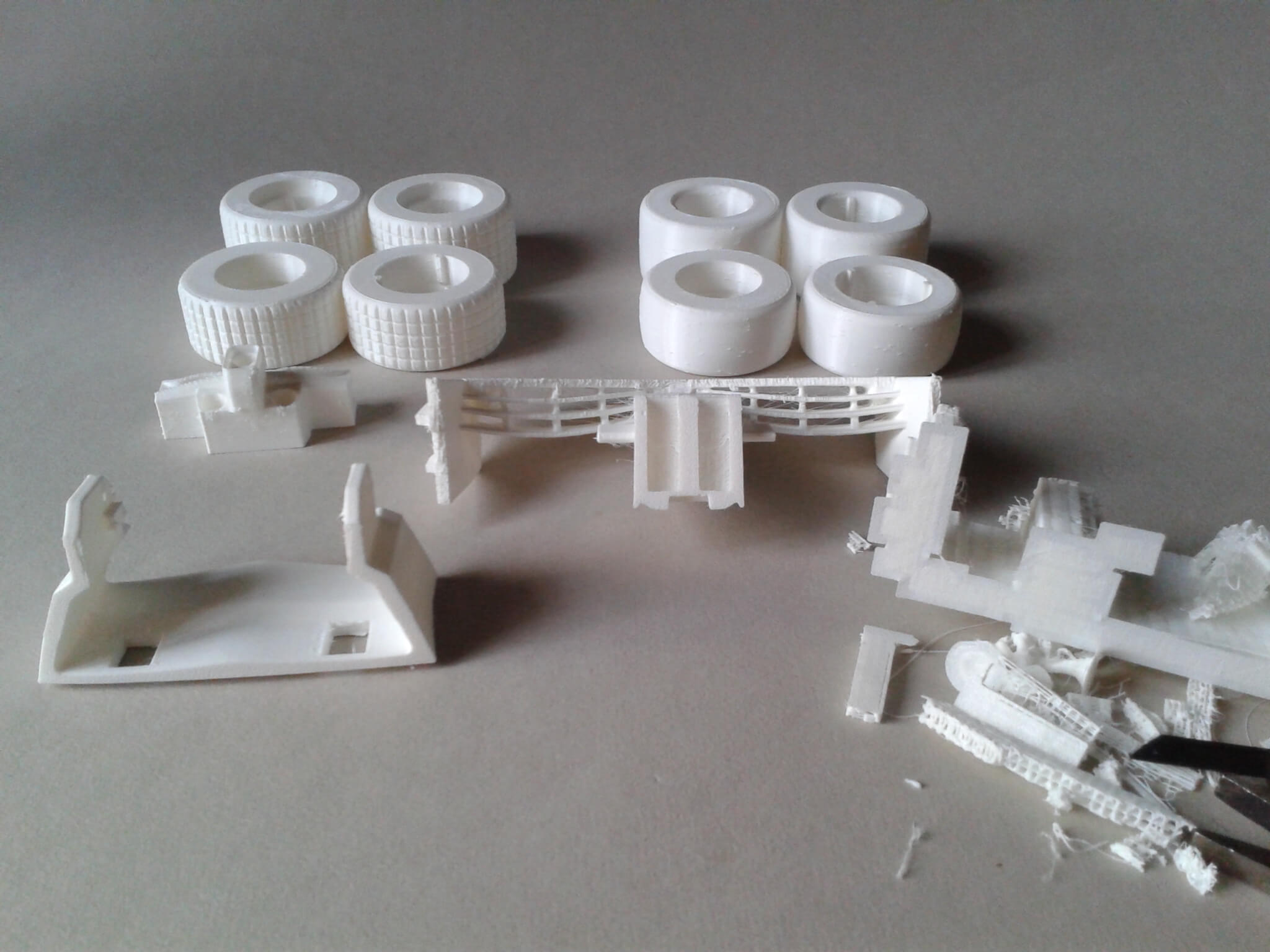 My print and partial assembly of "MAKEROAD F1" - image 7