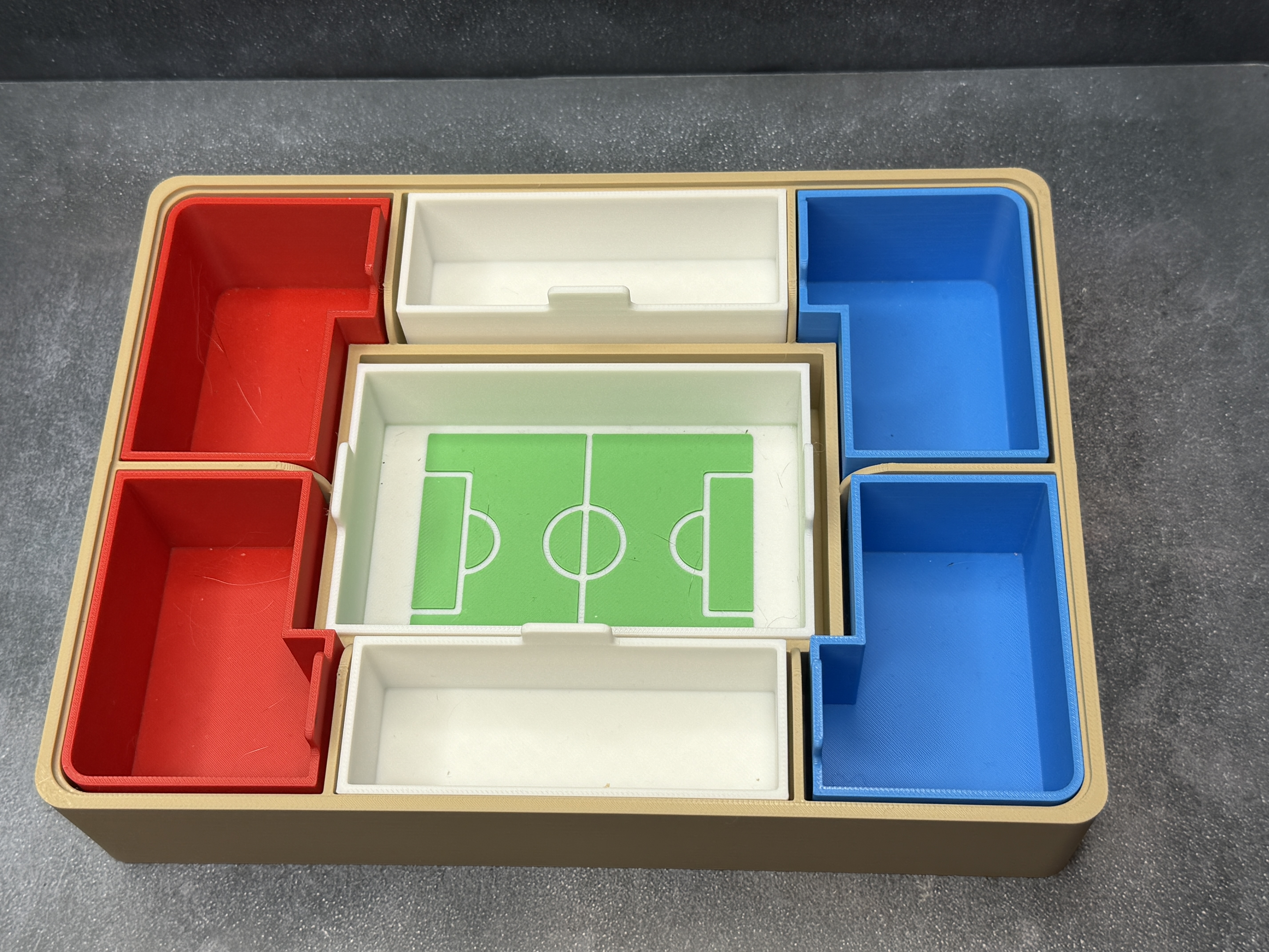 World Cup themed party trays - image 5