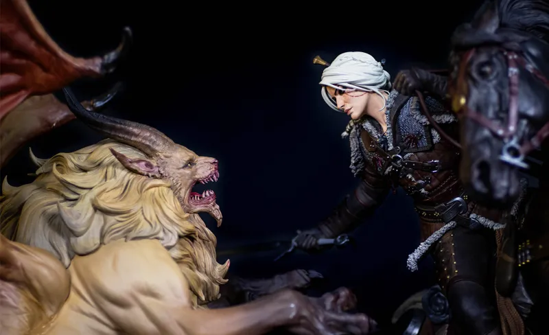 Miniatures & Figures