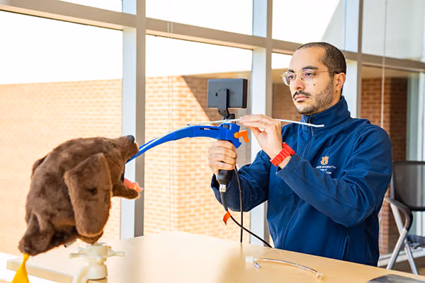 Auburn team designs 3D-printed laryngoscope to improve anesthesia training - image 1