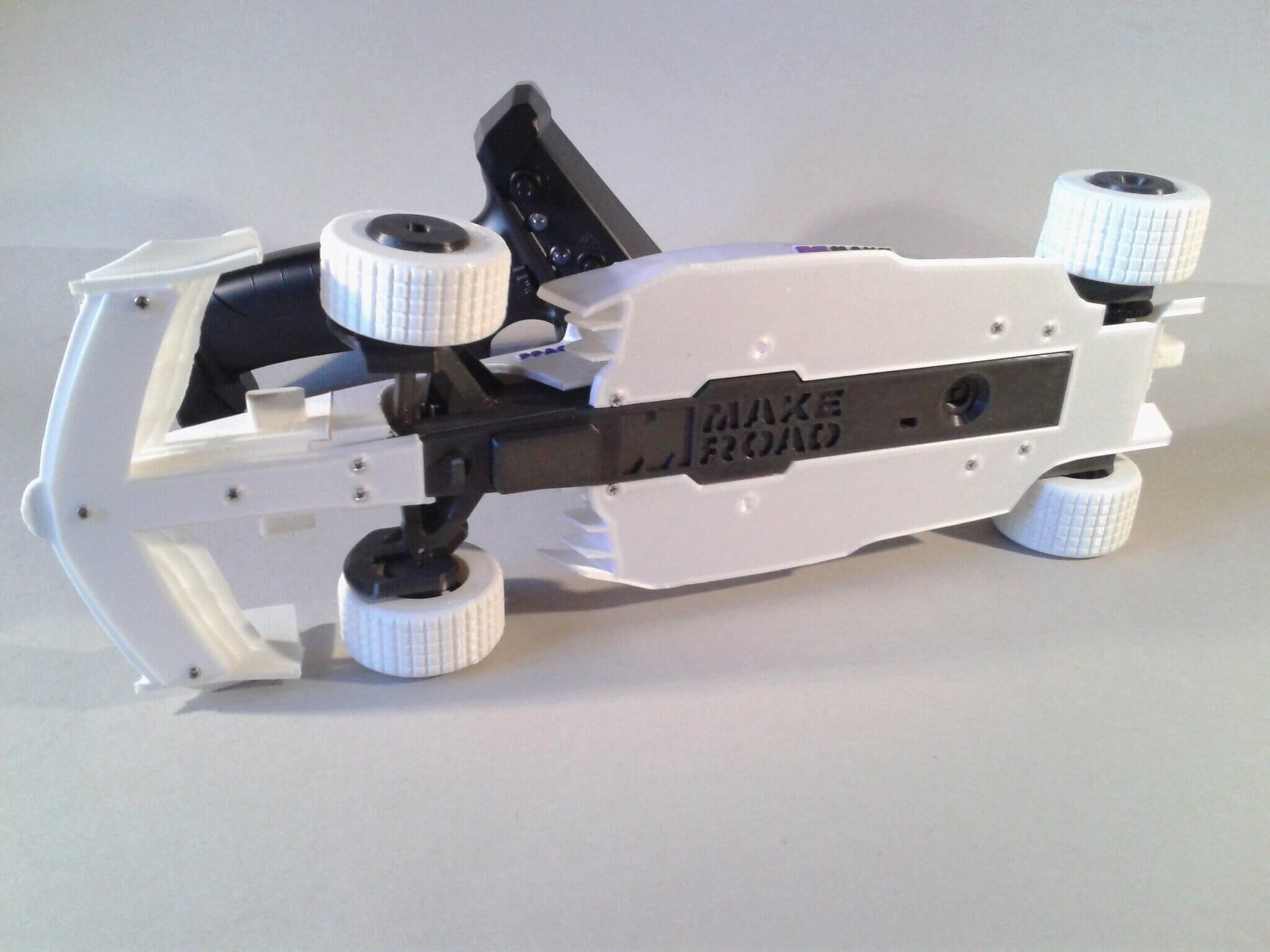 My assembly of the "MAKEROAD F1" model I printed, using the "MAKEROAD RC Car Electronics Kit" I received - image 7