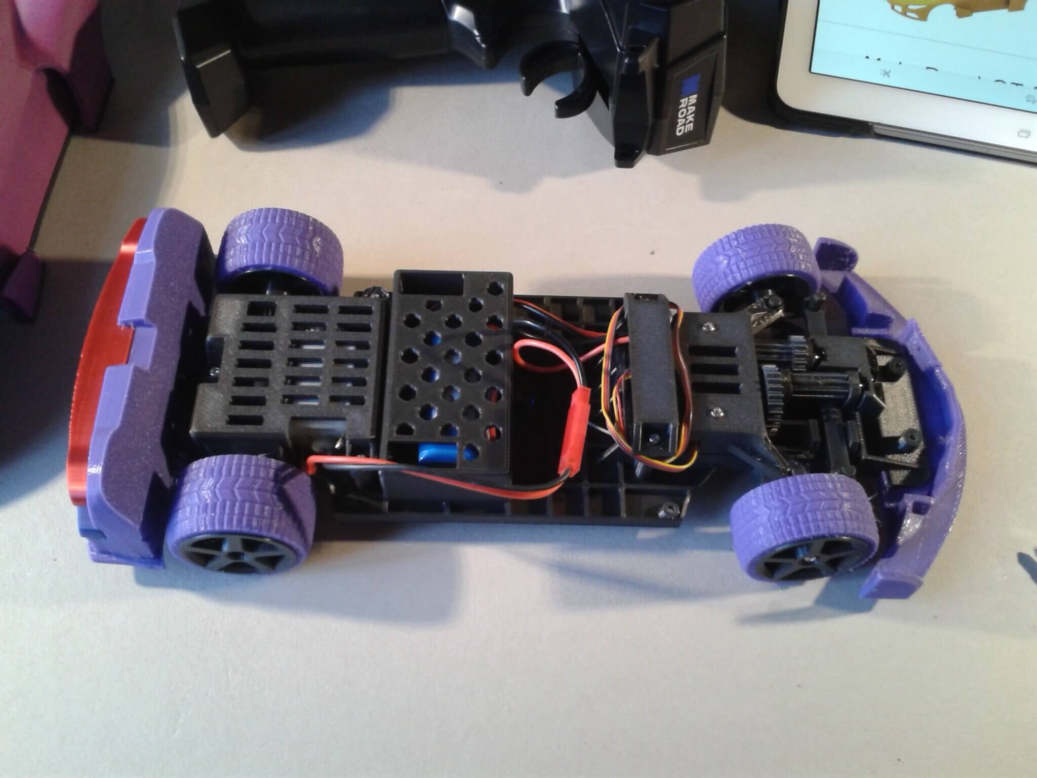 My assembly of the "MAKEROAD GT" model I printed, using a "MAKEROAD RC Car Electronics Kit" I received - image 2